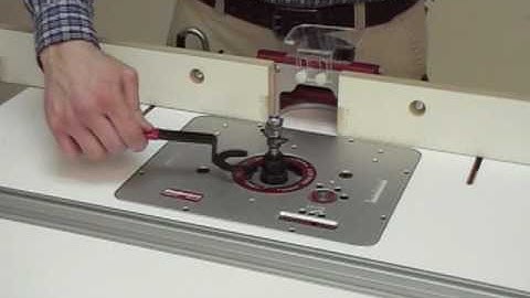 Off-Set Router Collet Wrenches