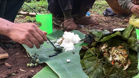 Đi Trải Nghiệm Bắt Cá Suối Nướng Bằng Lá Chuối Ăn Với Cơm Trắng Rất Thơm Ngon/blach vlogs