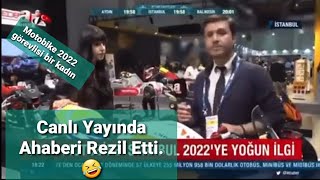 Motobike 2022 Görevli Bayan, Bilgisi Olmadan Haber Yapan Muhabirini Canlı Yayında Rezil Etti