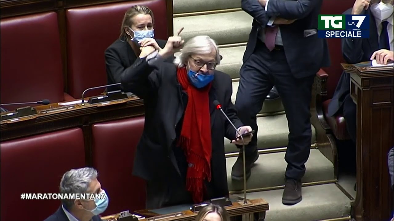 Camera, Vittorio Sgarbi contro il premier Giuseppe Conte: 