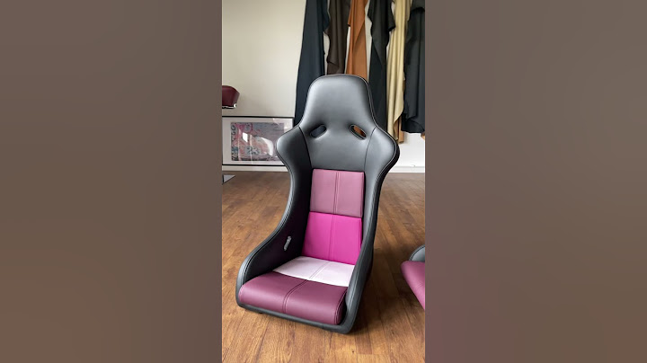 964RS Rubystyle seats. Mounted in a nice #Porsche #964 #911 #porscheinterior #964rs #badboys