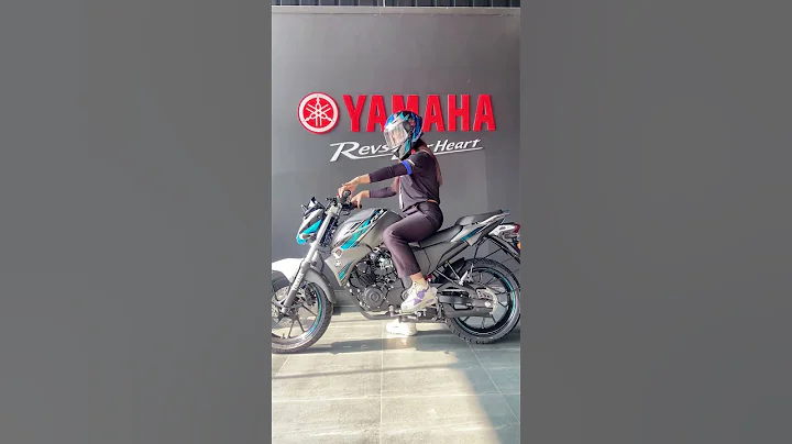 Yamaha FZS FI-V2 Hurricane Grey Now Available at Rubel Express 💥