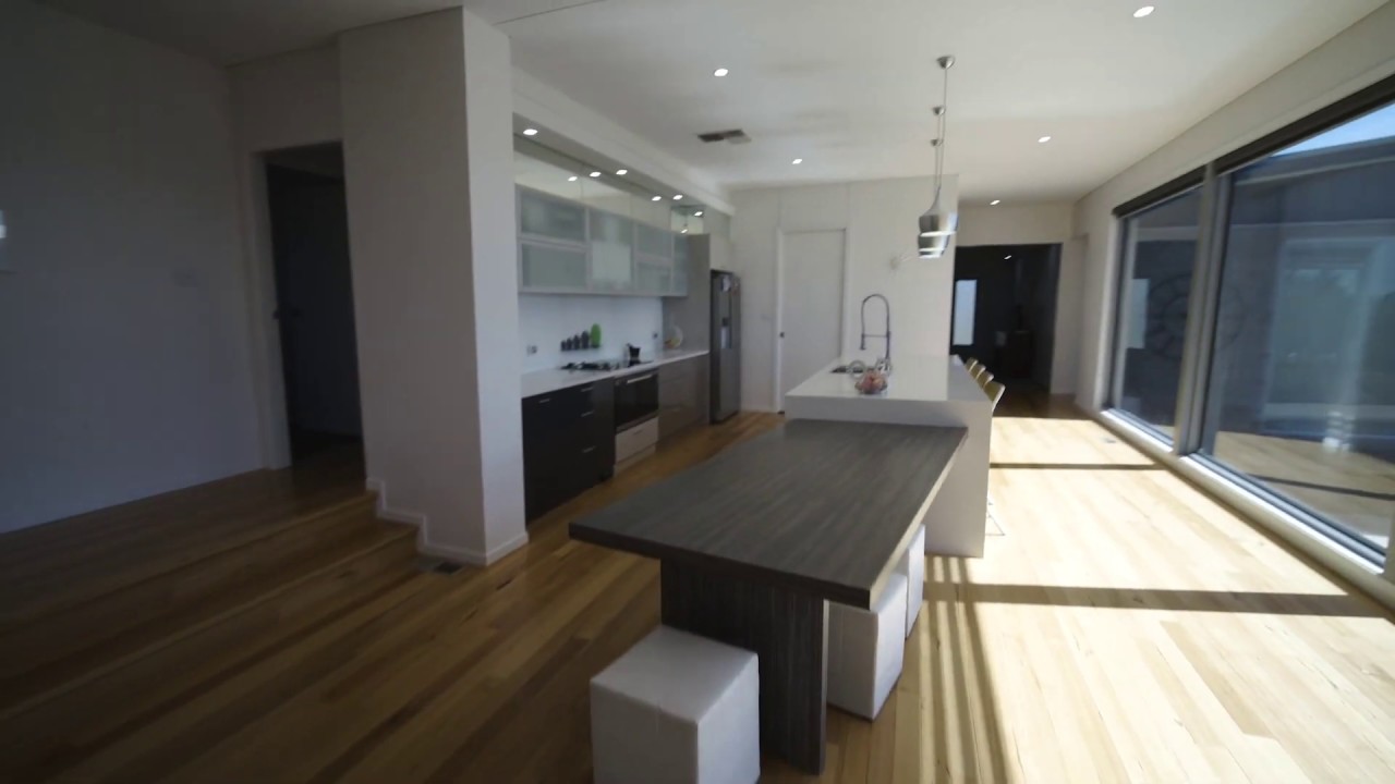 2 Plunkett Drive, Lake Albert YouTube