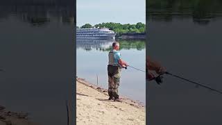 Рыбалка Муром- Ока ( Чехонь ) 17 Мая 2025…#fishing #shorts …