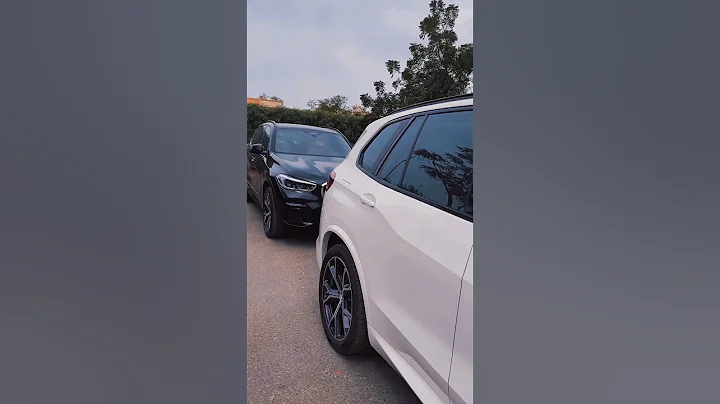 X5 in Queue 🥴  #adampro #bmw #bmwx5 #xdrive #uae #dubai #luxurycars #car #carvlog #youtubeshorts