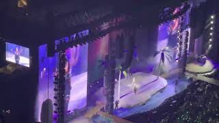 I like it -CARDI b with bad bunny (live from sofi stadium)