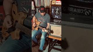 Vintage Silvertone model 1481 basic tube amp demo