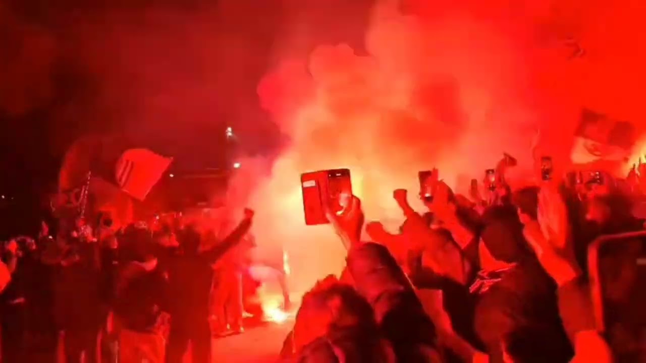 Ascoli, i tifosi caricano la squadra in vista del derby contro la Samb