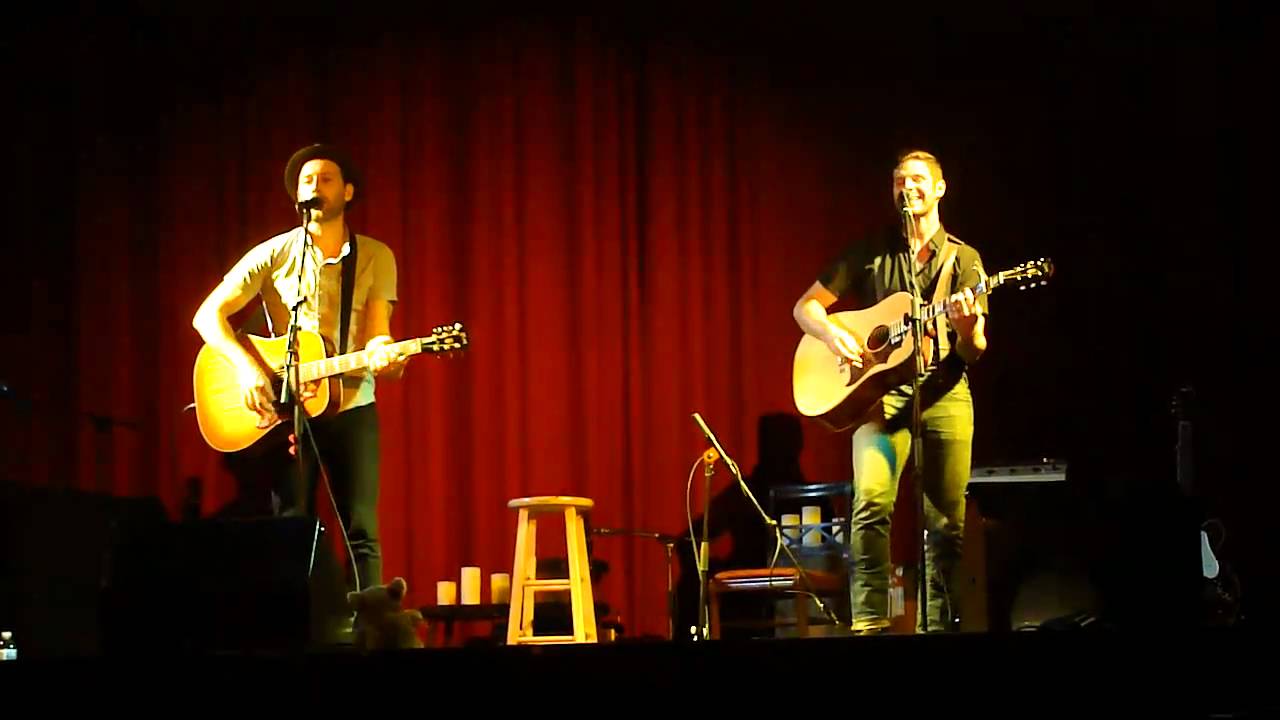 Mat Kearney at the Rio Final Song with Hilary 08.26.10.mp4 YouTube
