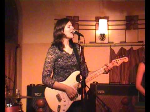 Eve and the Exiles - Your Better Move On -Live @Ju...