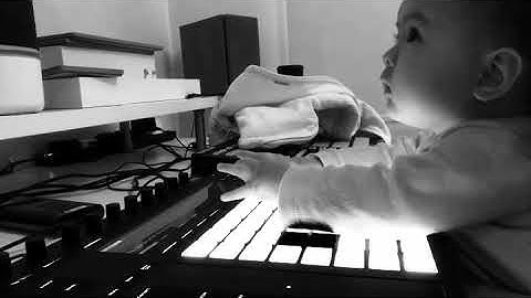 Improvised Jazz Session on Ableton Push 2 (6 Month Old)