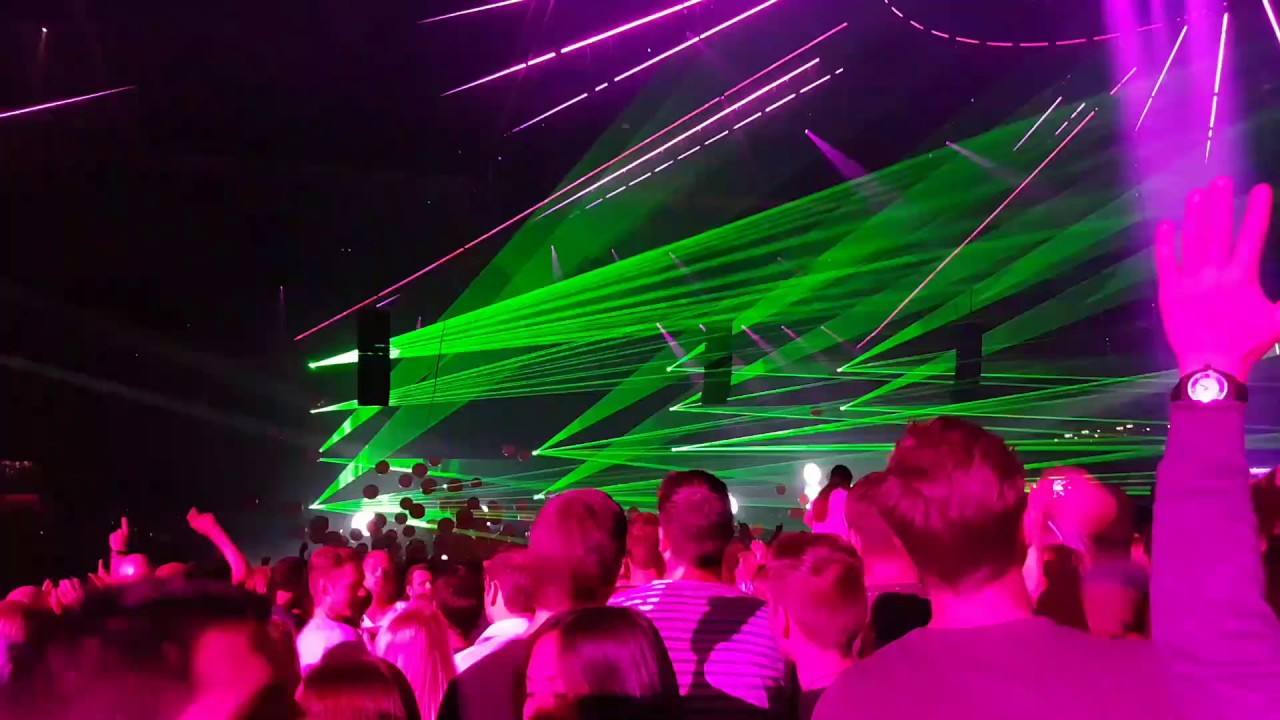 Armin Van Buuren Ping Pong Original Mix Armin van Buuren - Ping Pong (Arena Mix) @Amsterdam ArenA - YouTube