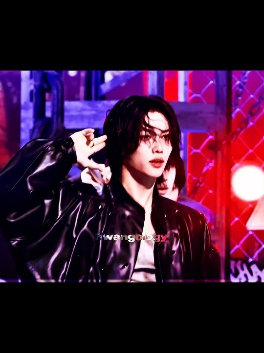 you can’t tell me lee felix isn’t the hottest man alive #felix #필릭스 #leefelix #skz