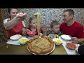 МУКБАНГ САРДЕЛЬКИ СО СПАГЕТТИ  | MUKBANG SAUSAGES WITH SPAGHETTI #мукбанг #mukbang