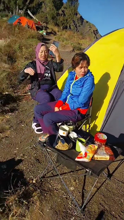 Agam. Rinjani Yang Selalu Memberikan Kenyamanan Bagi Tamu Pendaki Gunung Rinjani
