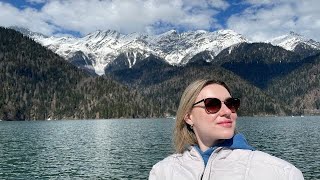 Отпуск весной в Абхазии 2023 Гагра, озеро Рица и Чёрное море 🌴 гуляем и вкусно кушаем хачапури 🧀