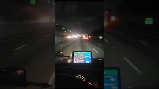 Ночная жизнь водителя грузовика. Дальнобойщики США video 2023 08 10