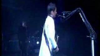 Muse - Bliss Live @ Glastonbury 04