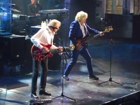 2018 Rock & Roll Hall of Fame THE MOODY BLUES Complete I'M JUST A SINGER (in a Rock & Roll Band)