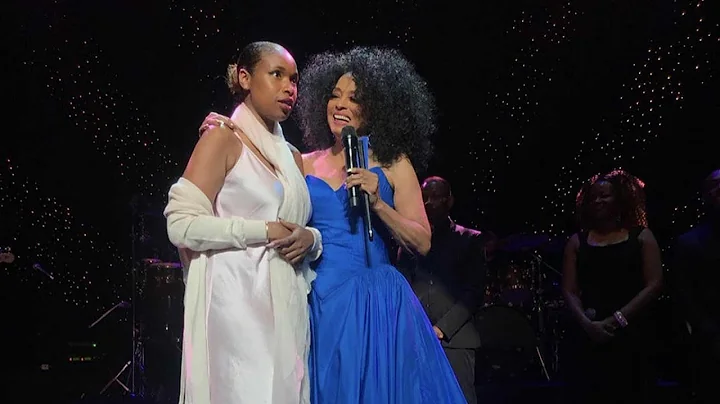 Jennifer Hudson Gets Pulled Onstage By Diana Ross ...