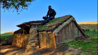 Survival Secrets: Building Warm Bushcraft Shelter| from Summer to Winter