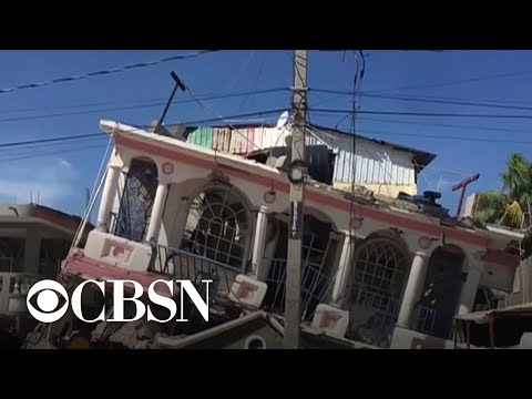 "Violent" earthquake strikes Haiti