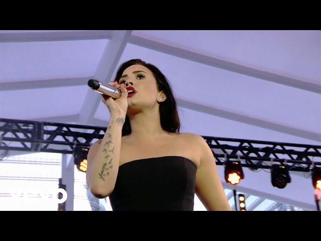 Demi Lovato - Give Your Heart a Break (Demi Live in Brazil) class=