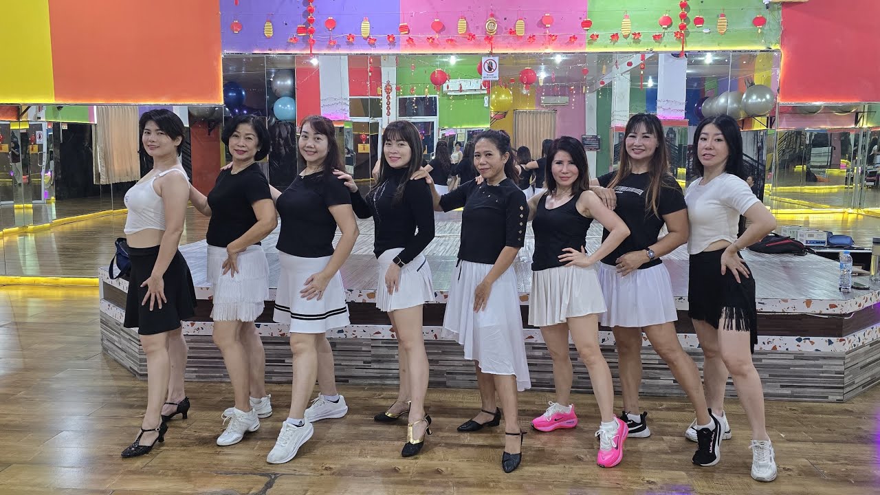 JIANG HU YE YU SHI NIAN DENG | Line Dance