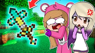 Cómo CRAFTEAR la ESPADA MÁS PODEROSA de MINECRAFT 😱 con @Lyna