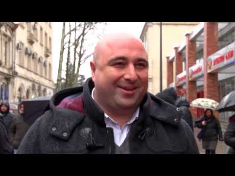 ქუთაისში  შობის  აღნიშვნა  მახარობლებმა  ტრადიციულად  დილიდან  დაიწყეს