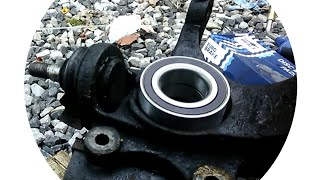 2005 Transit How to change your transit Connect front wheel bearing (mobile mechanic)