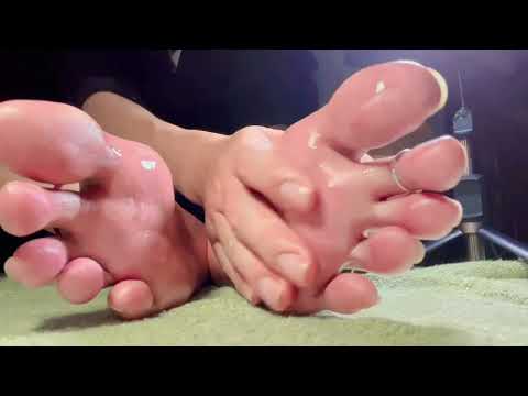 ASMR | with feet and sounds that will tickle your ears