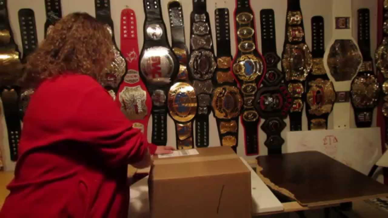 Al Ruddick Wrestling's Biggest Mark and the new Woman's NXT Title Belt ...