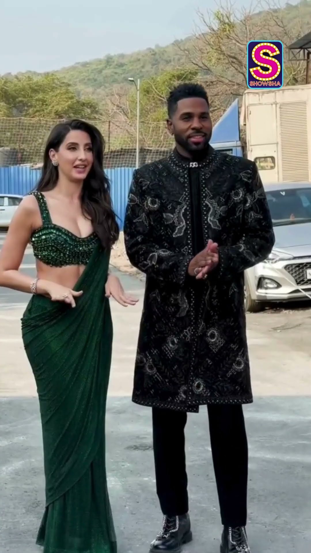 Nora Fatehi \u0026 Jason Derulo Collab? The Duo Poses Together For Paps! | Bollywood | #viral | N18S
