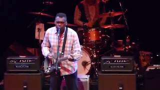 Robert Cray - You Move Me