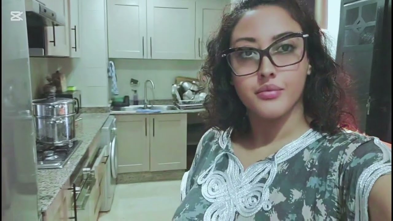 اليوم الجمعة وكيف داز عندي درت كسكسو وكنت خايفة نتحاشم مع ضيافي العزاز🤭#المغرب #اكسبلور #love #like 