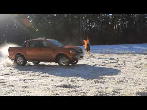 Video: Bagaimana Anda mengambil dasbor dari Ford Ranger?