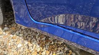 Woda na progach spod tapicerki drzwi przednich Honda Civic X MK10 Hatchback