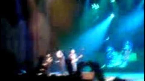 Alter Bridge - One Day Remains (Live at Brixton Academy 8-11-08)