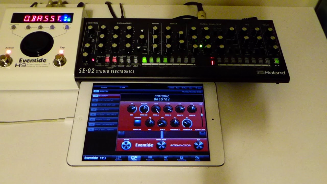 Roland SE02 & Eventide H9 Max (Diatonic)