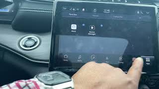 2021 Jeep Grand Cherokee L CarPlay connection issues screenshot 1