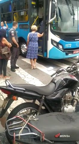 Motorista de ônibus passa mal e morre em São José dos Campos