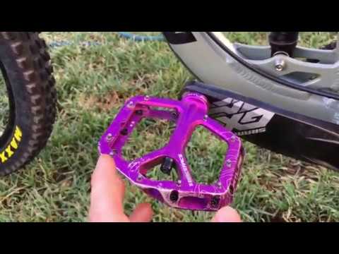 Raceface Atlas Flat Pedal Review - YouTube