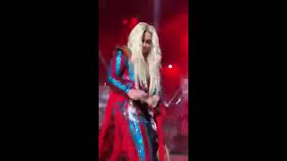 4K-HD Kesha performing Take If Off live at Holmdel NJ 7/25/18 The Adventures Tour