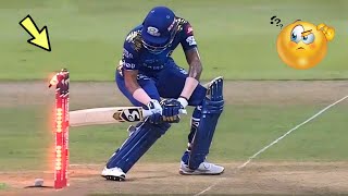 UNBELIEVABLE CRICKET MOMENTS YOU WON'T BELIEVE HAPPENED | RARE MOMENTS