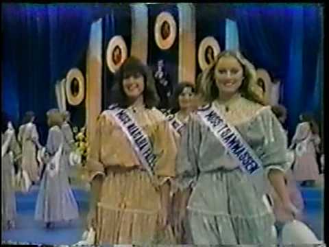 Miss Canada 1979. Opening. - Parade Of 30 Representatives -