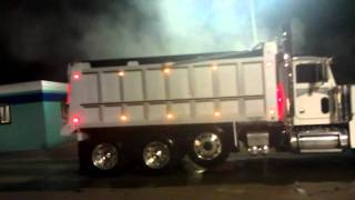 Peterbilt dump truck leaving the streakin beacon 3am