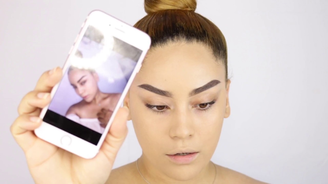 The Foundation That Keeps Kourtney Kardashian's Skin BreakoutFree