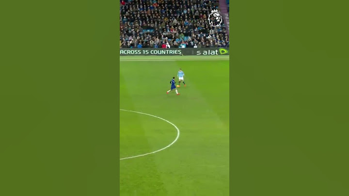Raheem Sterling finishes Man City move vs Chelsea