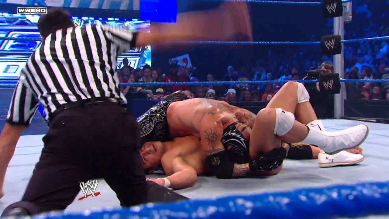 SmackDown: Rey Mysterio vs. Edge vs. Alberto Del Rio -